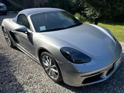Usata Porsche 718 Boxster 299 CV (219 kW) 2021 Argento Cabrio