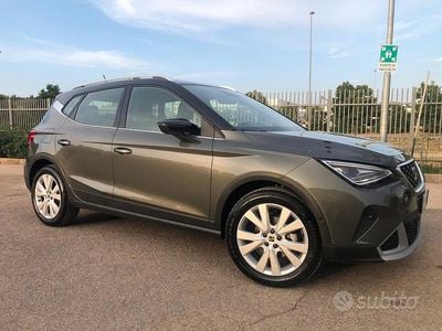 Gebraucht Seat Arona Xperience 95 PS (69 kW) 2023 Grau SUV