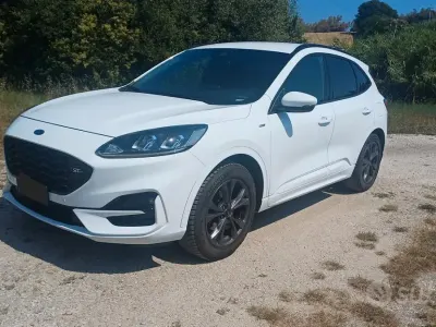 Usata Ford Kuga ST-Line 120 CV (88 kW) 2021 Bianco SUV
