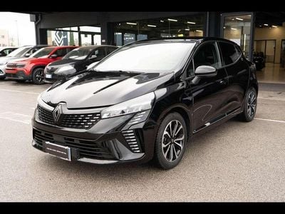 Usata Renault Clio V Techno 91 CV (66 kW) 2025 Nero Utilitaria