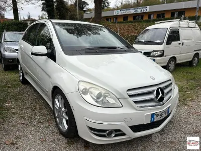 Usata Mercedes 180 109 CV (80 kW) 2008 Bianco Berlina