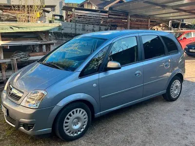 Usata Opel Meriva 101 CV (74 kW) 2009 Grigio Monovolume