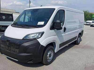 Bianco Nuova 2025 Peugeot Boxer Furgone | 23.690 €