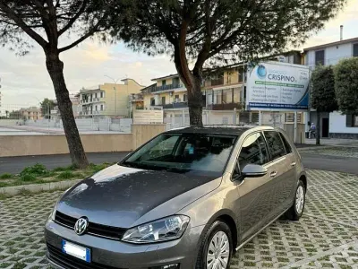 Usata VW Golf VII Executive 110 CV (80 kW) 2016 Marrone Berlina