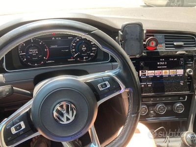 usata VW Golf 5p 1.6 tdi Sport 115cv