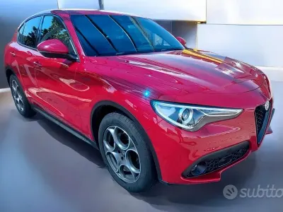 Usata Alfa Romeo Stelvio 190 CV (139 kW) 2023 Rosso SUV