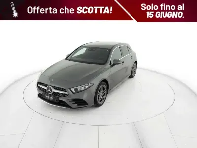 Usata Mercedes A250 Premium 218 CV (160 kW) 2020 Grigio Berlina
