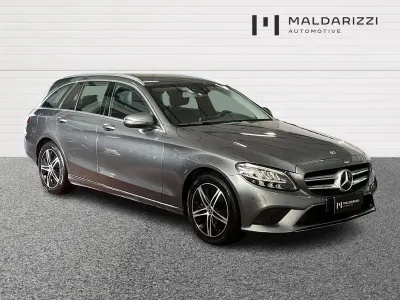 Begagnad Mercedes 200