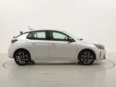 Usado Opel Corsa 101 HP (74 kW) 2025 Citadino