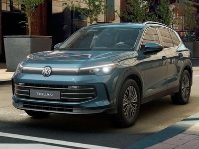 Nuova VW Tiguan Elegance 150 CV (110 kW) 2025 Nightshade blue metallizzato SUV
