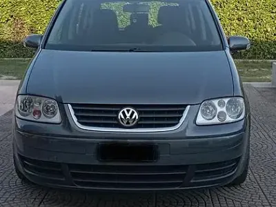 Usata VW Touran 115 CV (84 kW) 2003 Grigio Monovolume