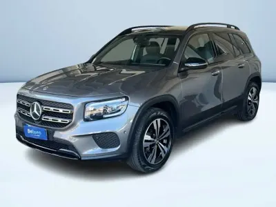 Usata Mercedes GLB200 150 CV (110 kW) 2021 Grigio SUV