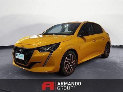 Begagnad Peugeot 208 Allure 101 HK (74 kW) 2023 Gul Halvkombi