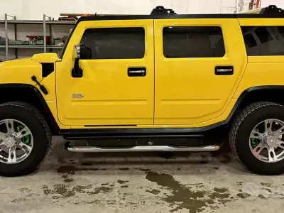 Usata Hummer H2 322 CV (236 kW) 2022 Giallo SUV