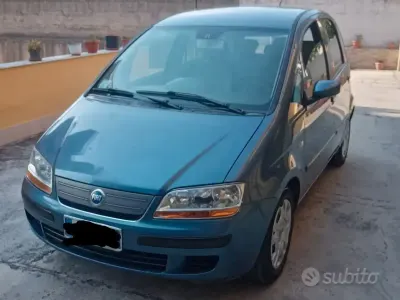 Usata Fiat Idea Dynamic 95 CV (69 kW) 2005 Blu Monovolume