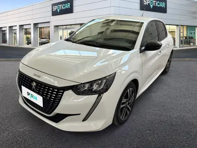 Usata Peugeot 208 Allure 101 CV (74 kW) 2023 Bianco Utilitaria