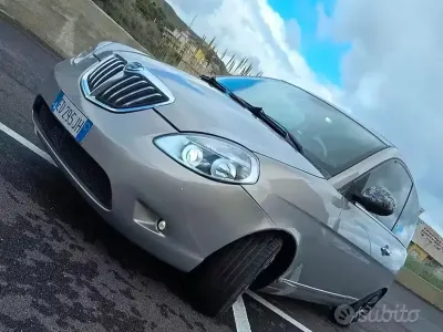 Usata Lancia Ypsilon 80 CV (58 kW) 2011 Utilitaria