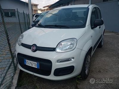 Usata Fiat Panda Easy 85 CV (62 kW) 2016 Bianco Utilitaria