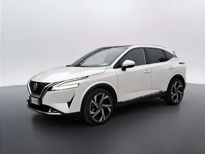 Usata Nissan Qashqai Tekna+ 158 CV (116 kW) 2022 Bianco SUV