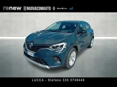 Second-hand Renault Captur Zen 100 CP (73 kW) 2023 Albastru SUV