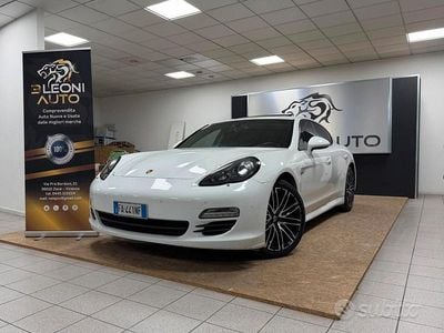 Usata Porsche Panamera Platinum Edition 250 CV (183 kW) 2012 Bianco Utilitaria