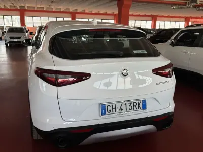 Usata Alfa Romeo Stelvio Sprint 190 CV (139 kW) 2022 SUV