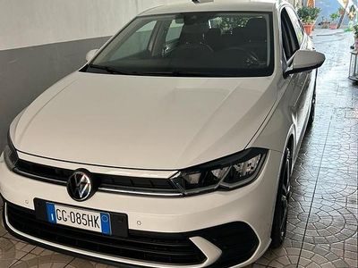 Usata VW Polo 80 CV (58 kW) 2021 Bianco Utilitaria