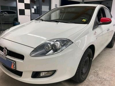 Usata Fiat Bravo Street 120 CV (88 kW) 2014 Bianco Utilitaria