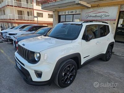 Begagnad Jeep Renegade Limited 120 HK (88 kW) 2022 Vit SUV