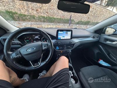 Usata Ford Focus Titanium 120 CV (88 kW) 2018 Grigio Berlina
