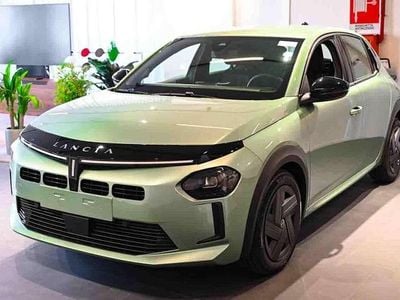 Nuova Lancia Ypsilon 101 CV (74 kW) 2025 Verde Utilitaria