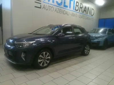 Usata Kia Stonic Style 84 CV (61 kW) 2021 Blu metallizzato SUV