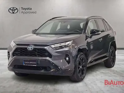 Usata Toyota RAV4 Hybrid Style 218 CV (160 kW) 2022 Dark grey&black SUV