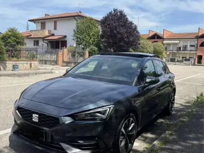 Usata Seat Leon FR 204 CV (150 kW) 2020 Blu/azzurro Berlina