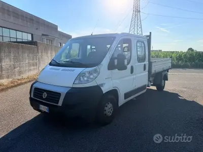 Usata Fiat Ducato 33 120 CV (88 kW) 2008 Bianco Furgone