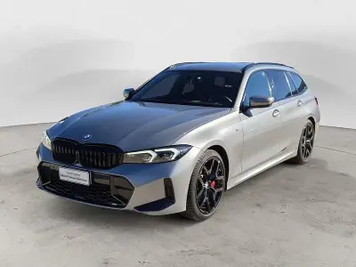 Usata BMW 320e M Sport 190 CV (139 kW) 2024 Grigio Station wagon