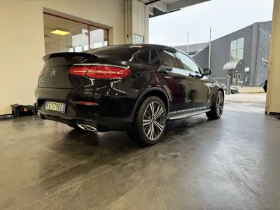 Usata Mercedes GLC220 170 CV (125 kW) 2017 Nero Coupé
