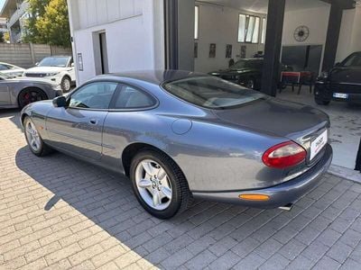 Jaguar XK8