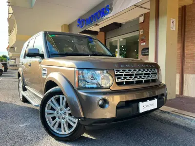 Usata Land Rover Discovery 4 HSE 245 CV (180 kW) 2011 Bronzo SUV