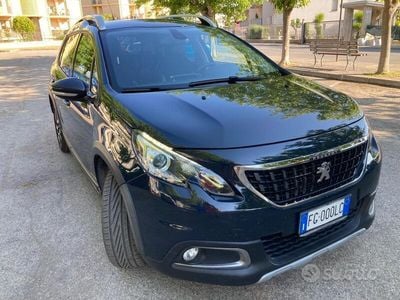 Usata Peugeot 2008 Allure 99 CV (72 kW) 2016 Grigio SUV