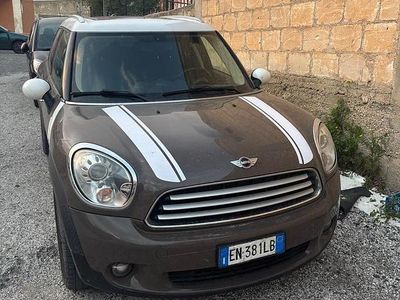 Usata Mini Cooper Countryman 143 CV (105 kW) 2012 Marrone SUV