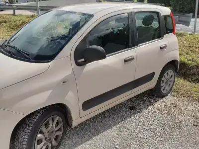 Usata Fiat Panda 85 CV (62 kW) 2015 Marrone Utilitaria