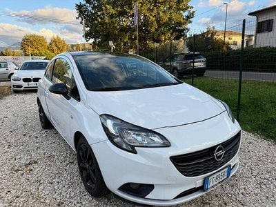 Usata Opel Corsa 90 CV (66 kW) 2016 Nero Coupé
