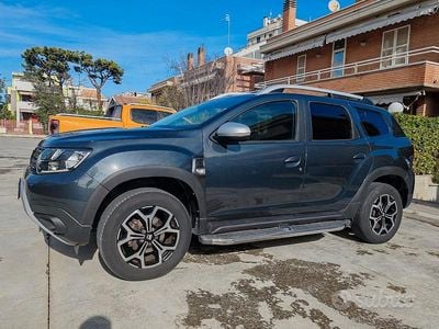 Usata Dacia Duster Prestige 101 CV (74 kW) 2021 Grigio SUV