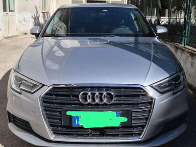 Usata Audi A3 Business 116 CV (85 kW) 2017 Argento Berlina