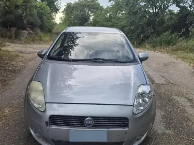 Usata Fiat Grande Punto 95 CV (69 kW) 2006 Utilitaria