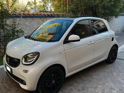 Bianco Usata 2016 Smart ForFour Prime Utilitaria | 9000 € (Buon prezzo)