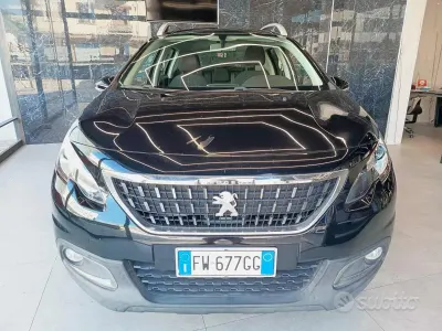 Usata Peugeot 2008 Allure 110 CV (80 kW) 2019 Nero SUV