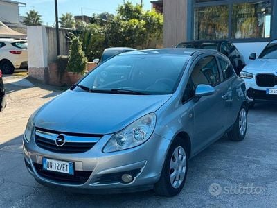 Usata Opel Corsa Enjoy 80 CV (58 kW) 2009 Grigio Utilitaria