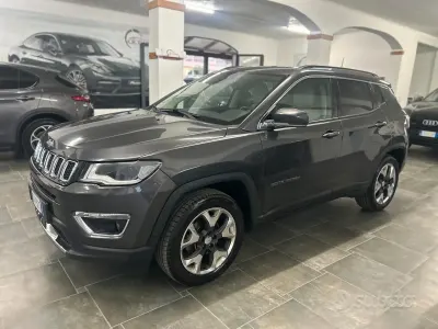 Usata Jeep Compass Limited 120 CV (88 kW) 2018 Grigio SUV